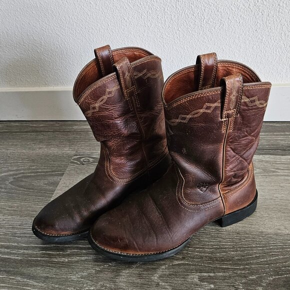 Ariat country boots size 8 main image 8